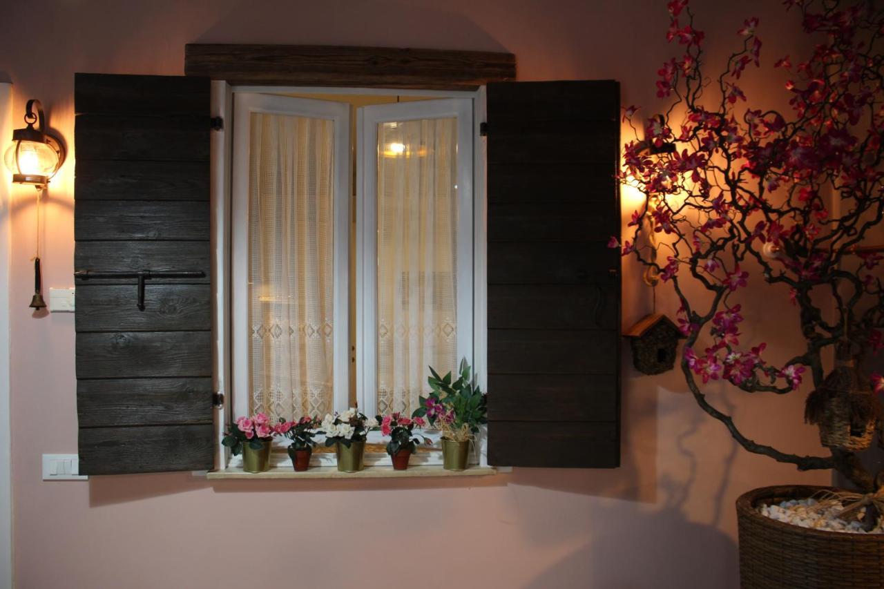 Appartamento Balcone Fiorito Fonzolo Екстер'єр фото